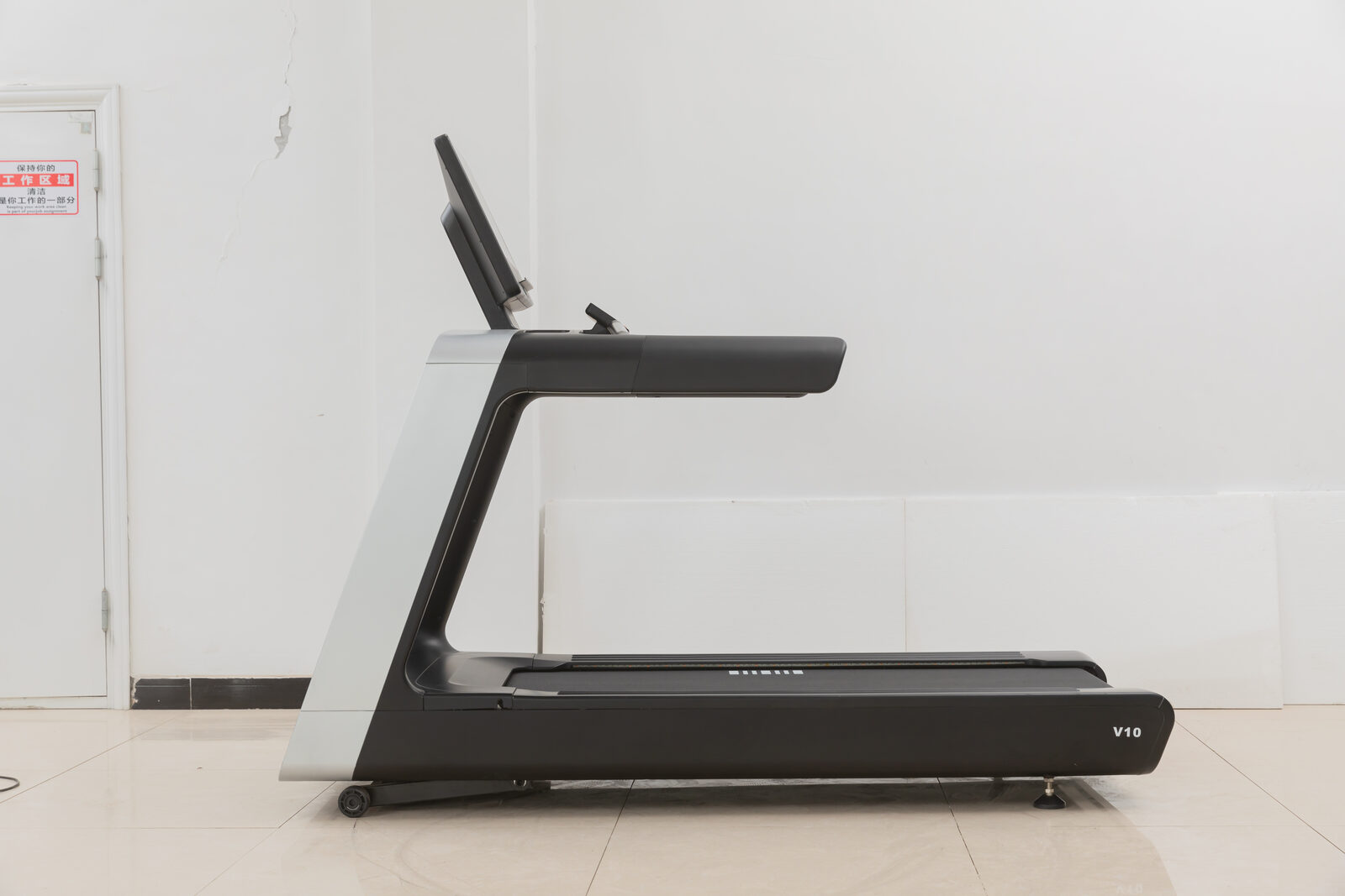 Commercial Treadmill DT-01